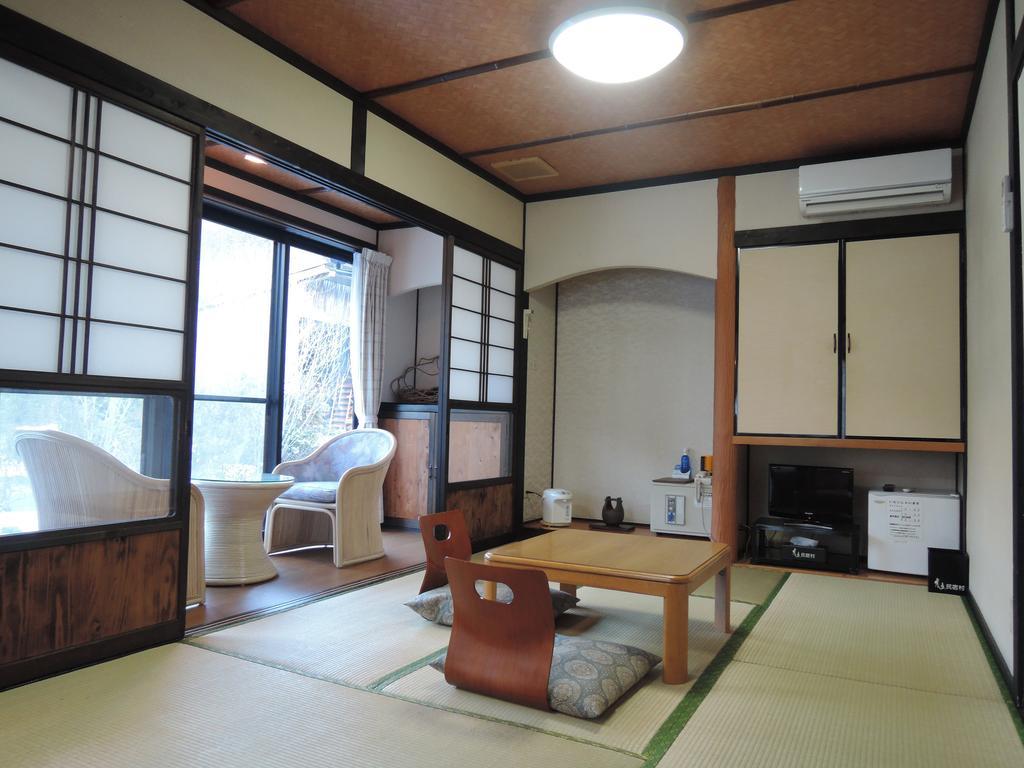 Hotel Minshuku Mizuwake Kokonoe Exterior foto